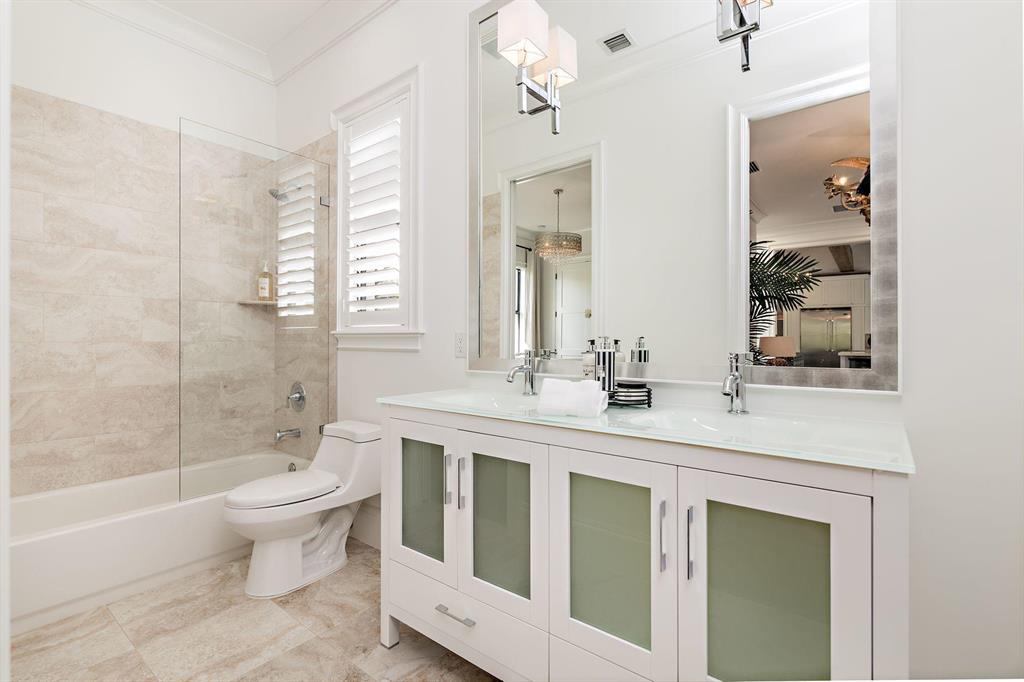 LITTLE RANCHES - Residential