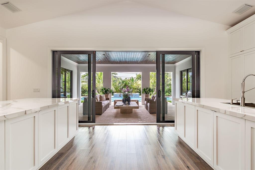 LITTLE RANCHES - Residential