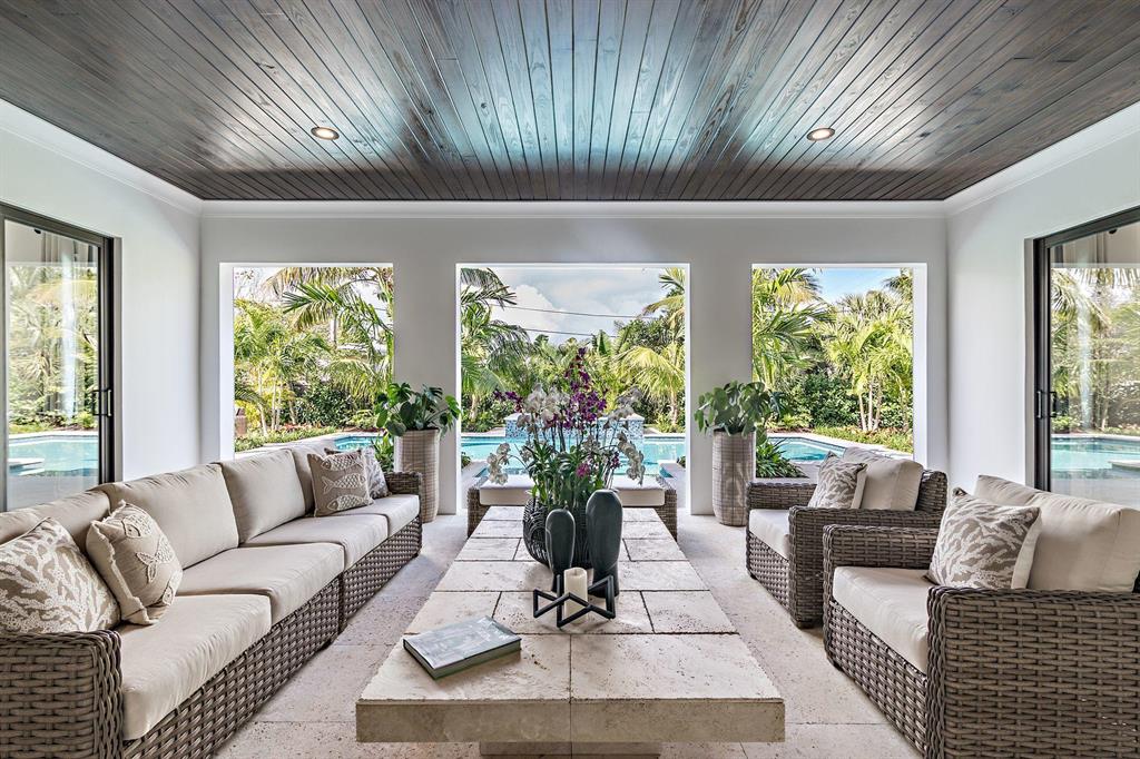 LITTLE RANCHES - Residential