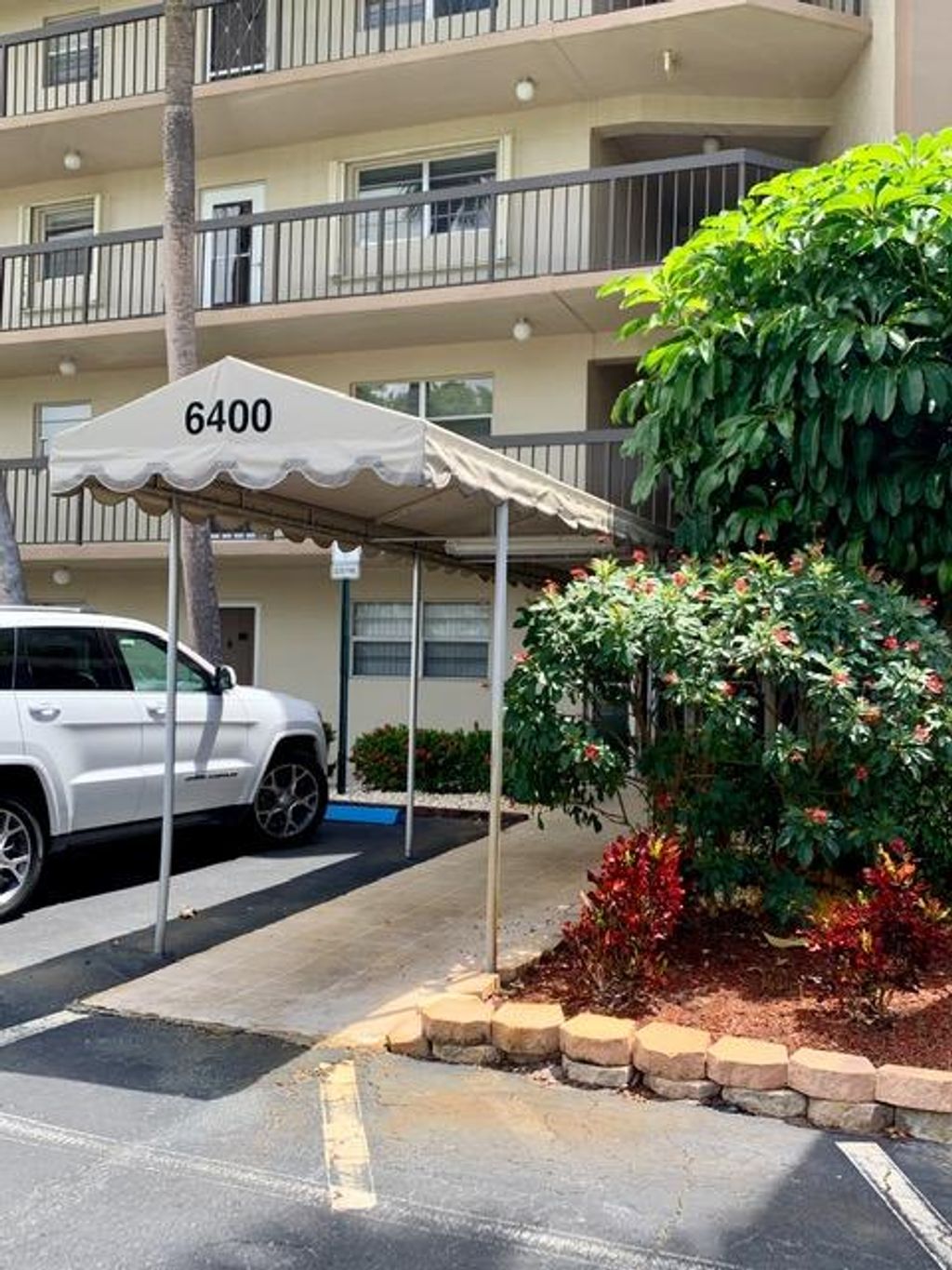 Photo of 6400 NW 2nd Avenue #417, Boca Raton, FL 33487 (MLS # R11094685)