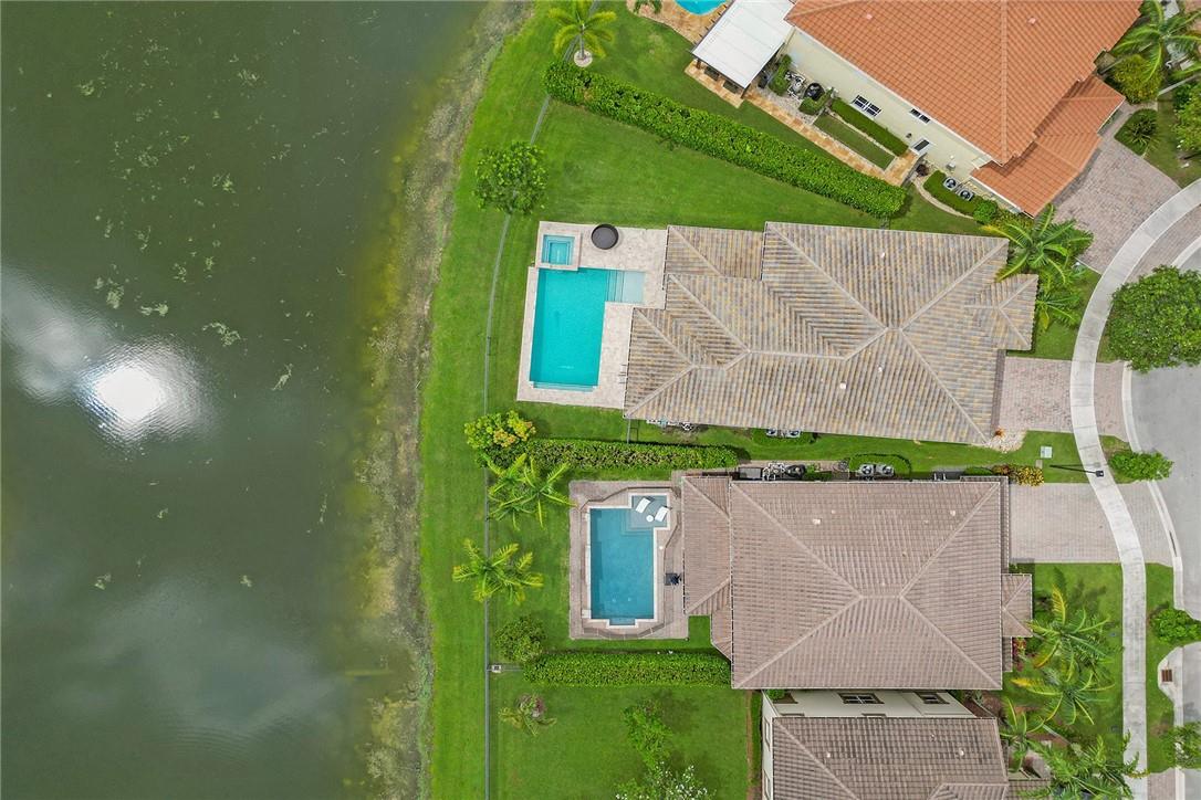 MiraLago - Residential
