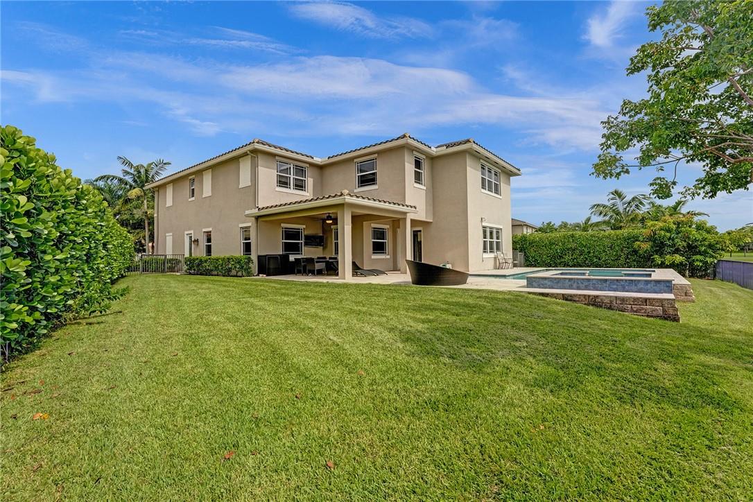 MiraLago - Residential