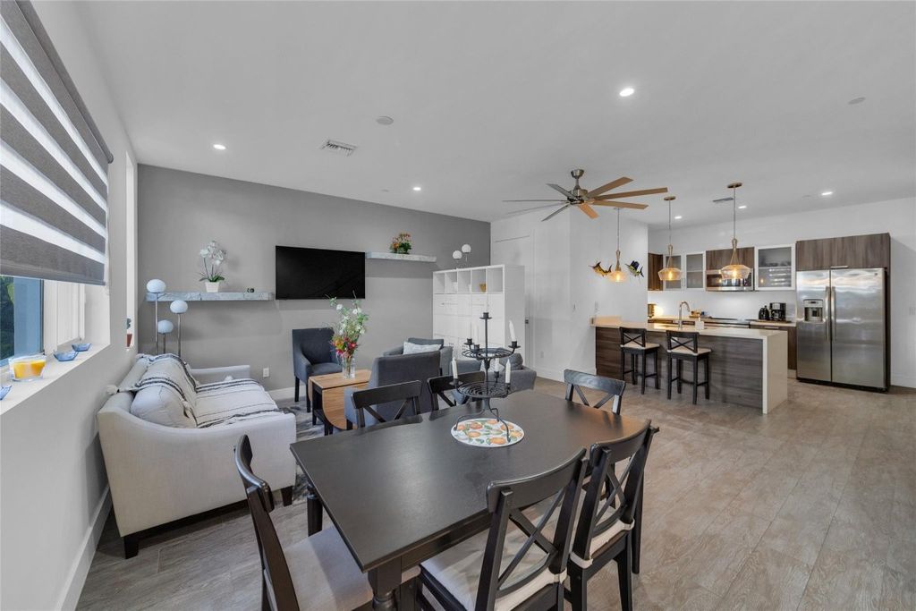 Photo of 1045 NE 18th Avenue #105, Fort Lauderdale, FL 33304 (MLS # F10496869)