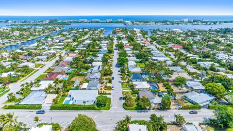 A home in Lake Worth Beach