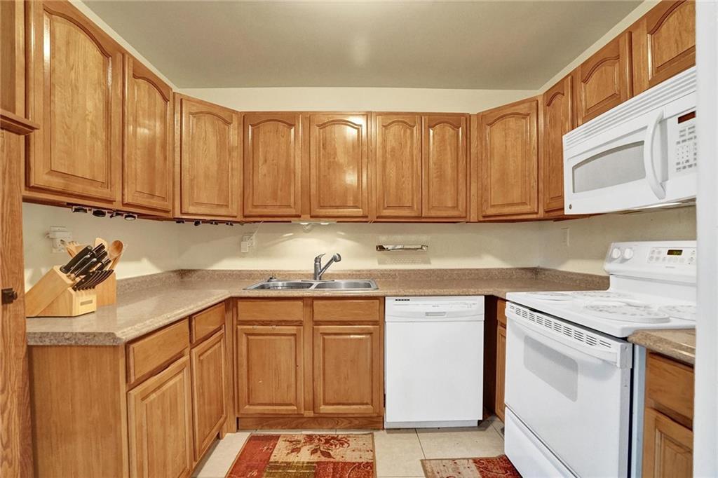 Collier Estates 41-19 B - Residential