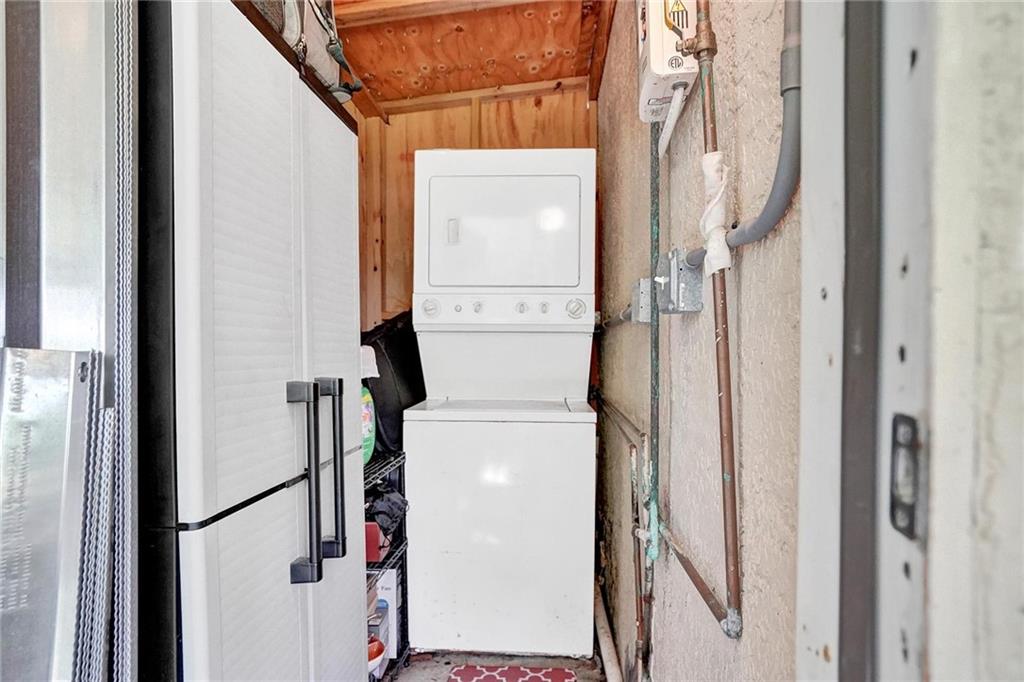 Collier Estates 41-19 B - Residential