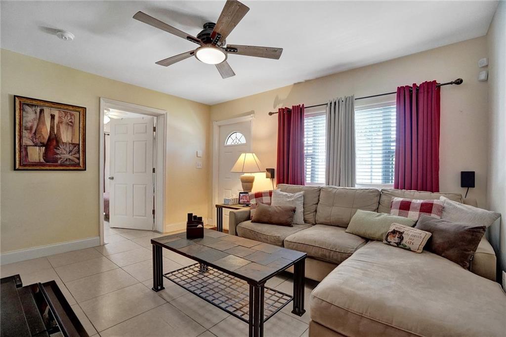 Collier Estates 41-19 B - Residential
