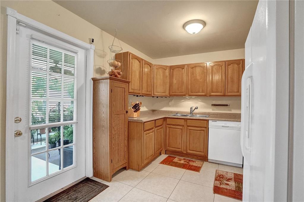 Collier Estates 41-19 B - Residential