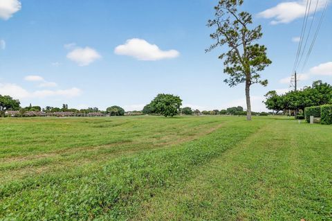 Tiny photo for 6869 Fountains Circle #6869, Lake Worth, FL 33467 (MLS # F10534733)