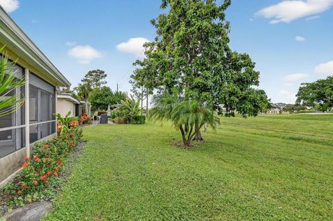 Tiny photo for 6869 Fountains Circle #6869, Lake Worth, FL 33467 (MLS # F10534733)
