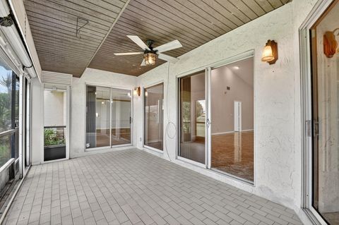 Tiny photo for 6869 Fountains Circle #6869, Lake Worth, FL 33467 (MLS # F10534733)