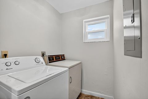 Tiny photo for 6869 Fountains Circle #6869, Lake Worth, FL 33467 (MLS # F10534733)