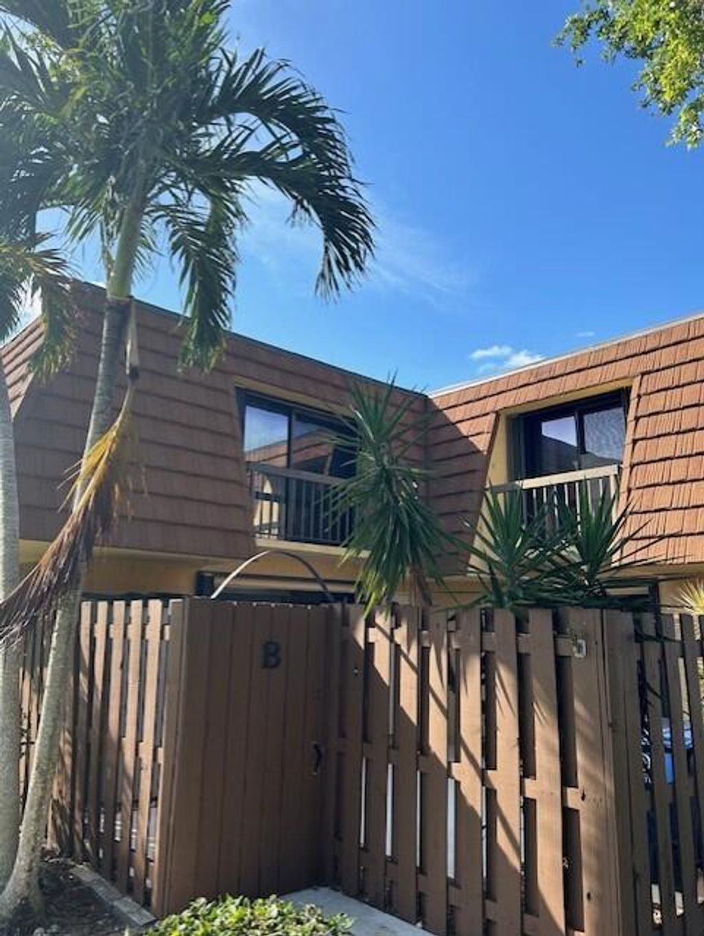 Photo of 825 Center Street #23b, Jupiter, FL 33458 (MLS # R10967669)