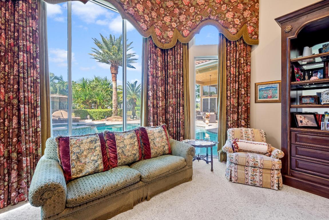 COVENTRY AT WOODFIELD COUNTRY CLUB - Residential