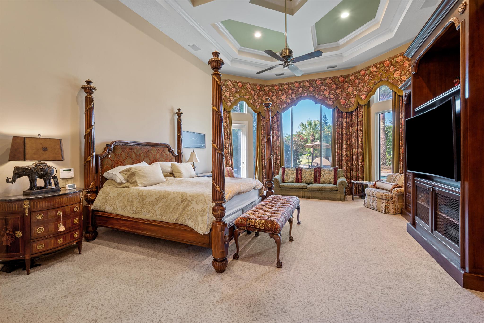 COVENTRY AT WOODFIELD COU - Residential