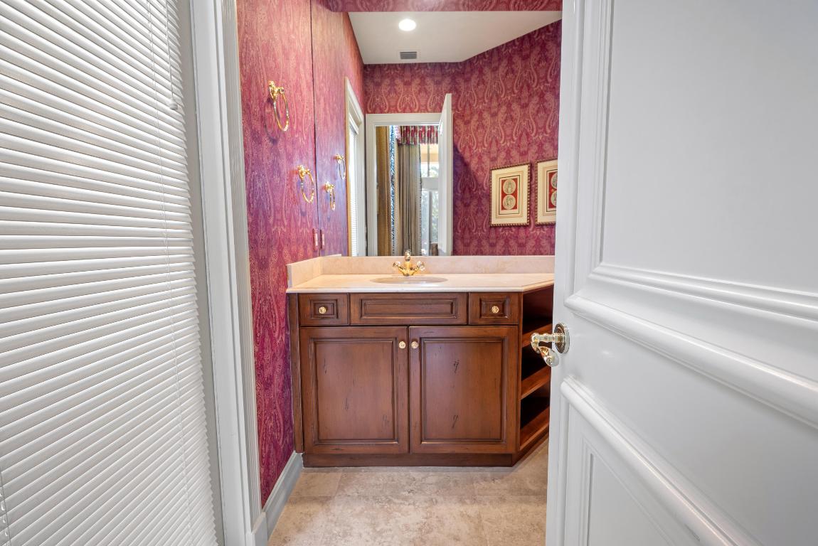 COVENTRY AT WOODFIELD COUNTRY CLUB - Residential