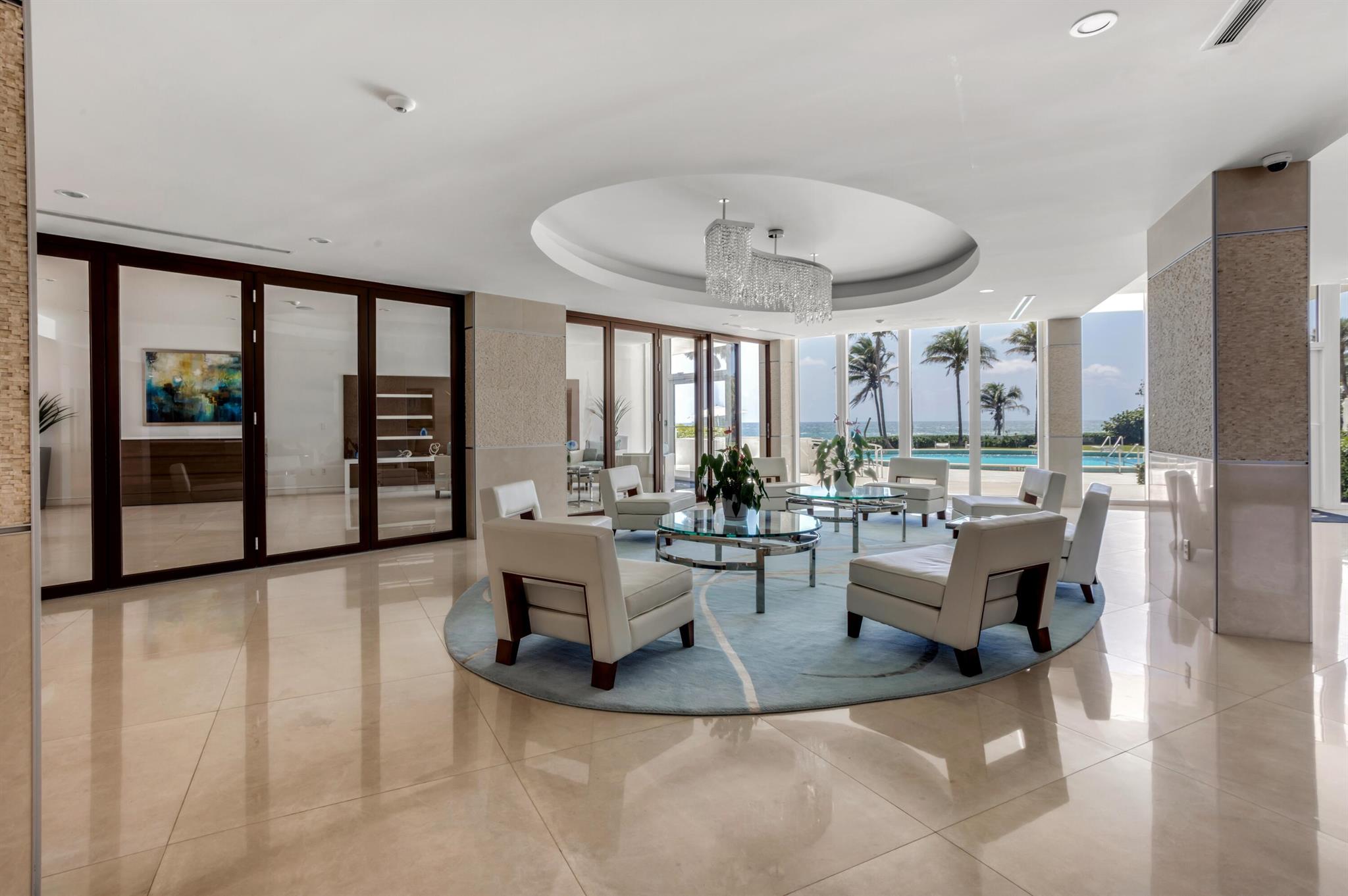 SABAL POINT - Residential