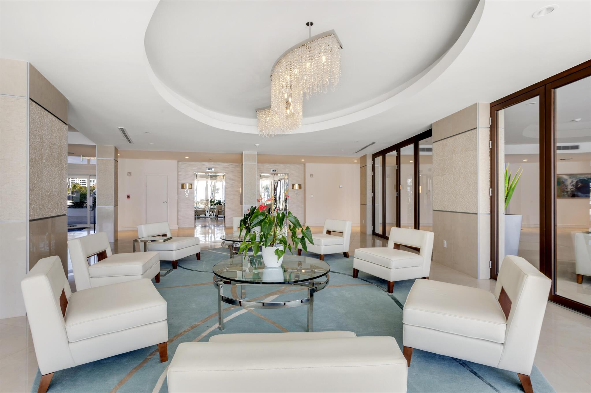 SABAL POINT - Residential