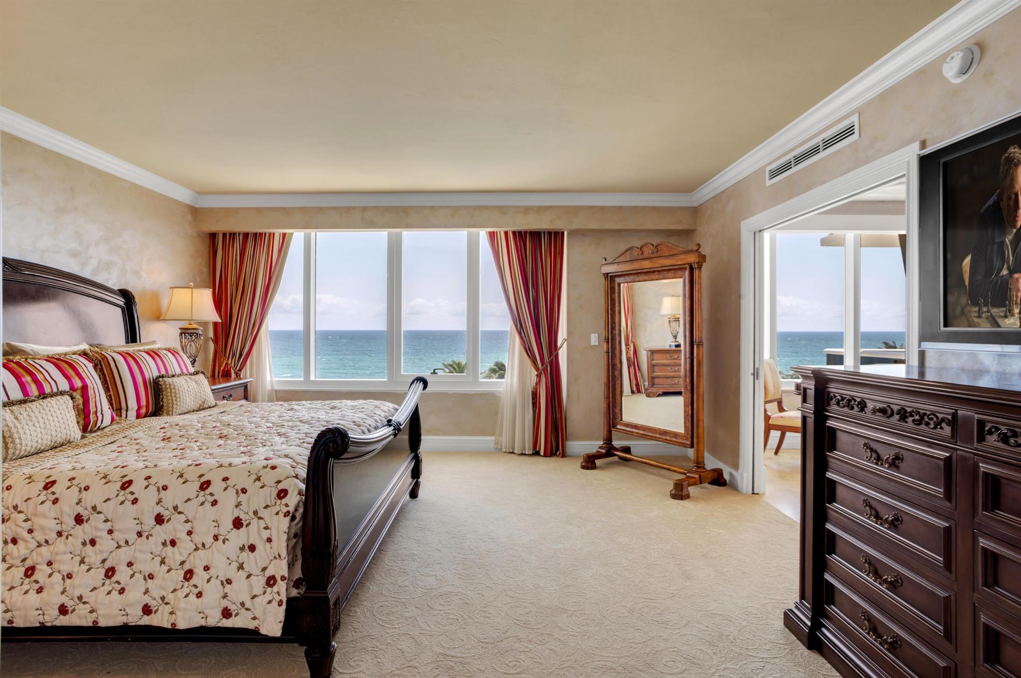 SABAL POINT - Residential