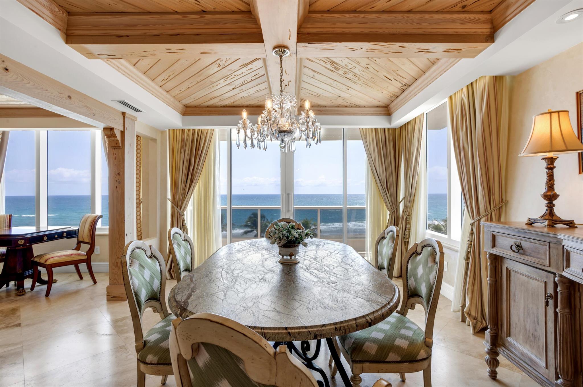 SABAL POINT - Residential