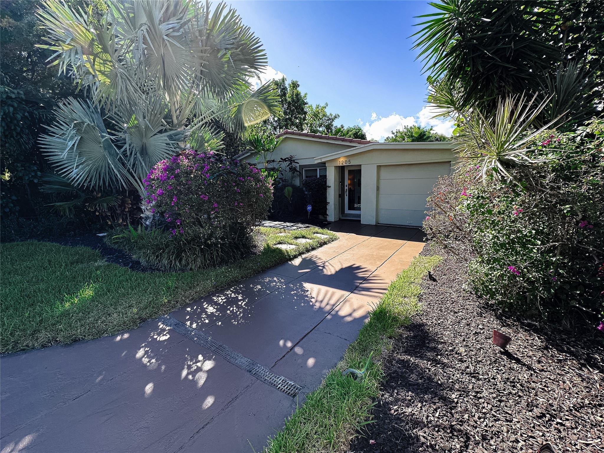 Progresso 2-18 D LAKE RIDGE - Residential