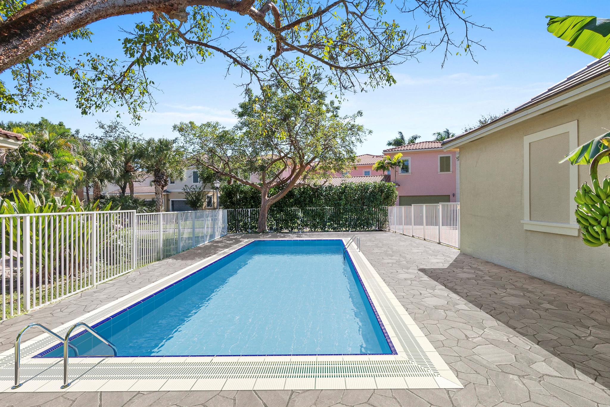 Canterbury Place - Residential