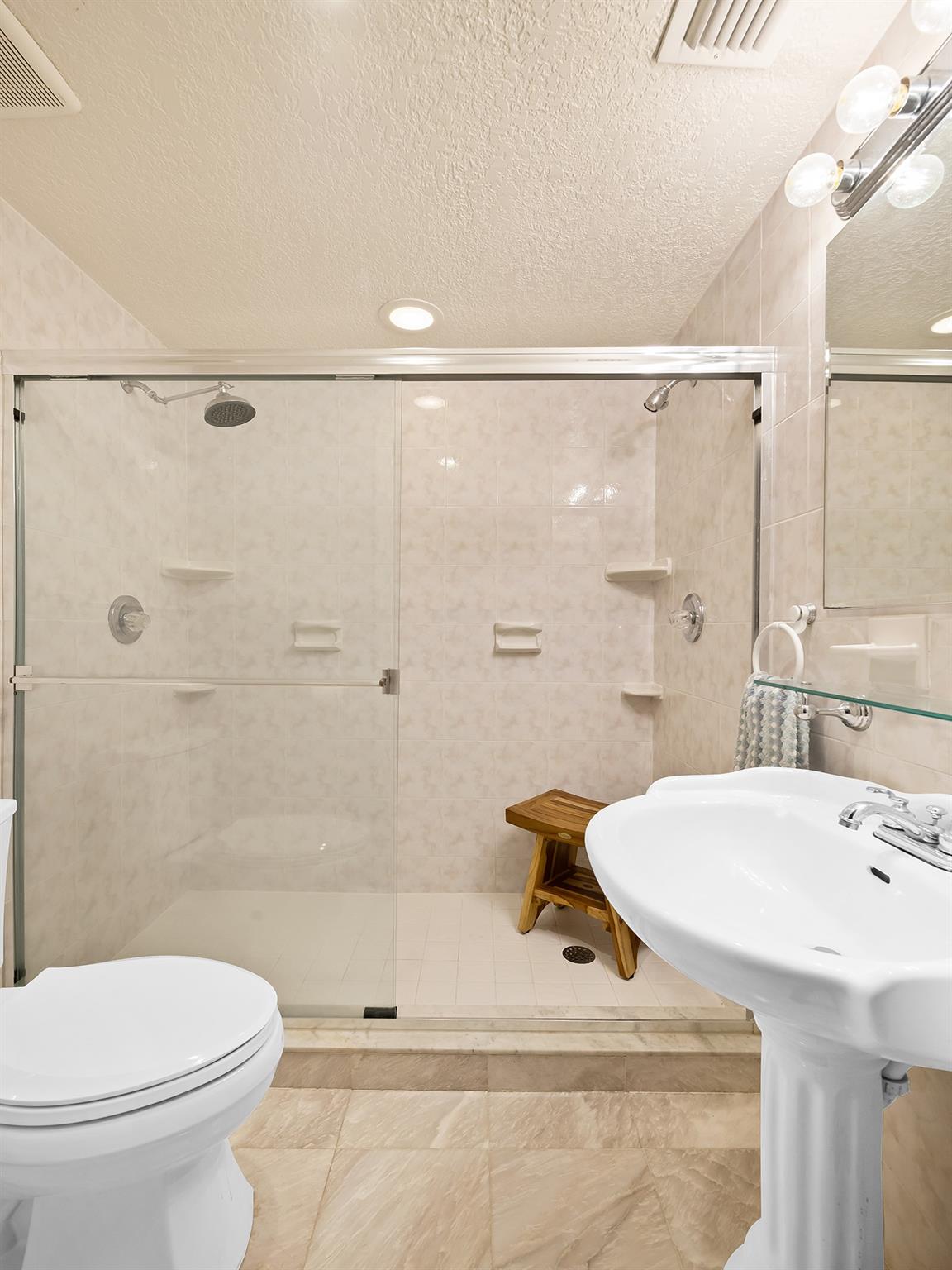 Lauderdale Harbors Sec A - Residential