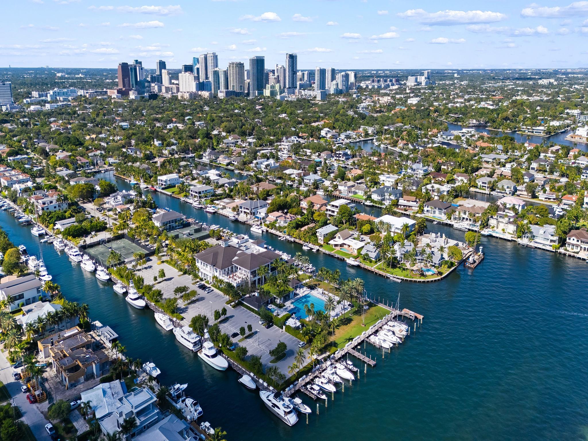 Lauderdale Harbors Sec A - Residential