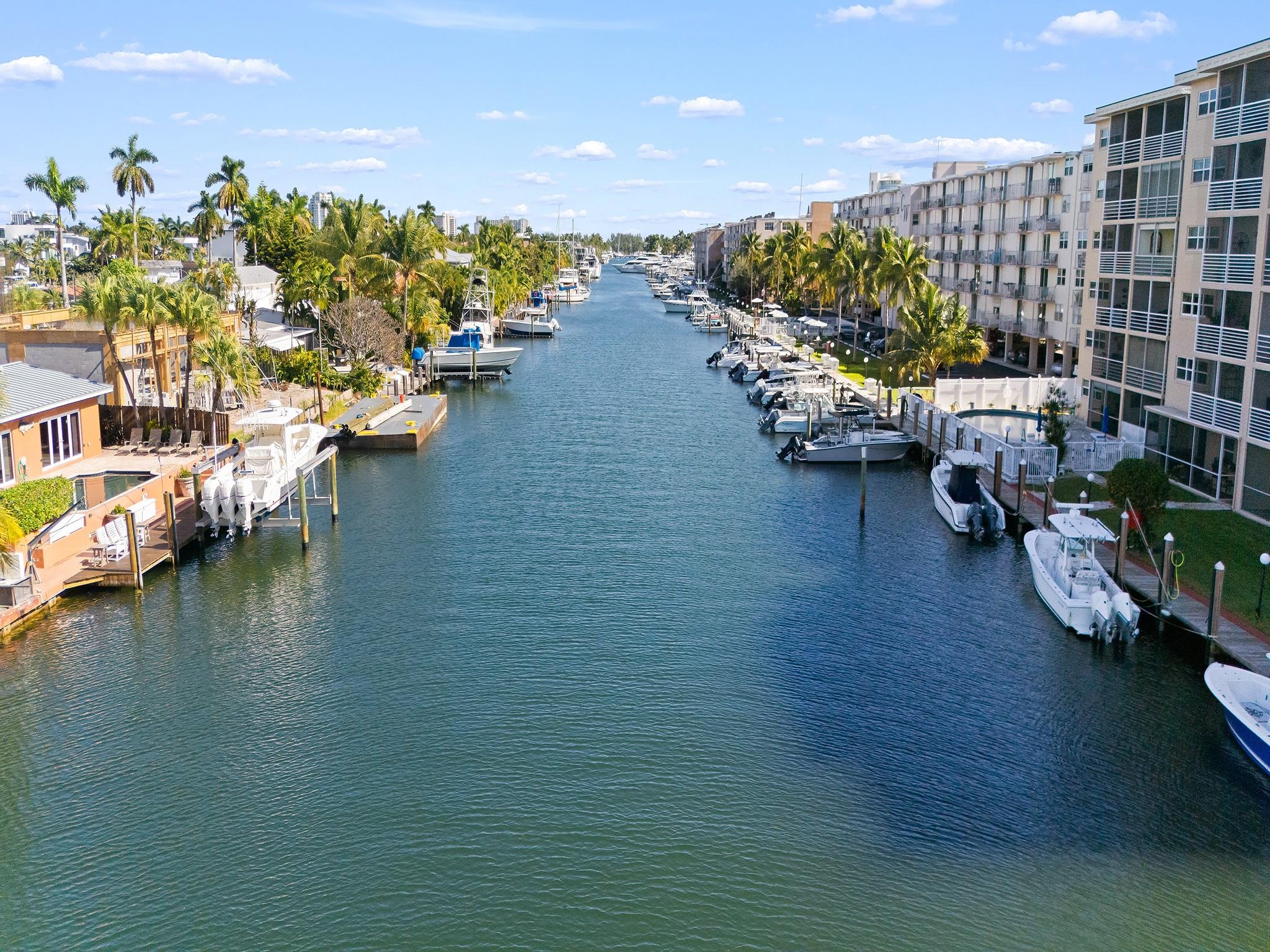 Lauderdale Harbors Sec A - Residential