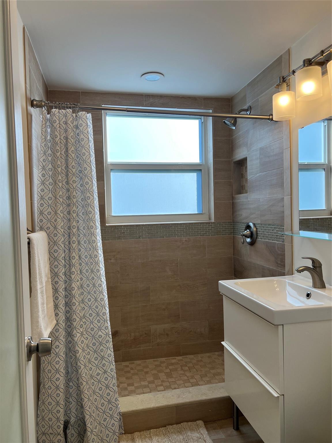 Beach Ridge Co-Op - Residential Lease