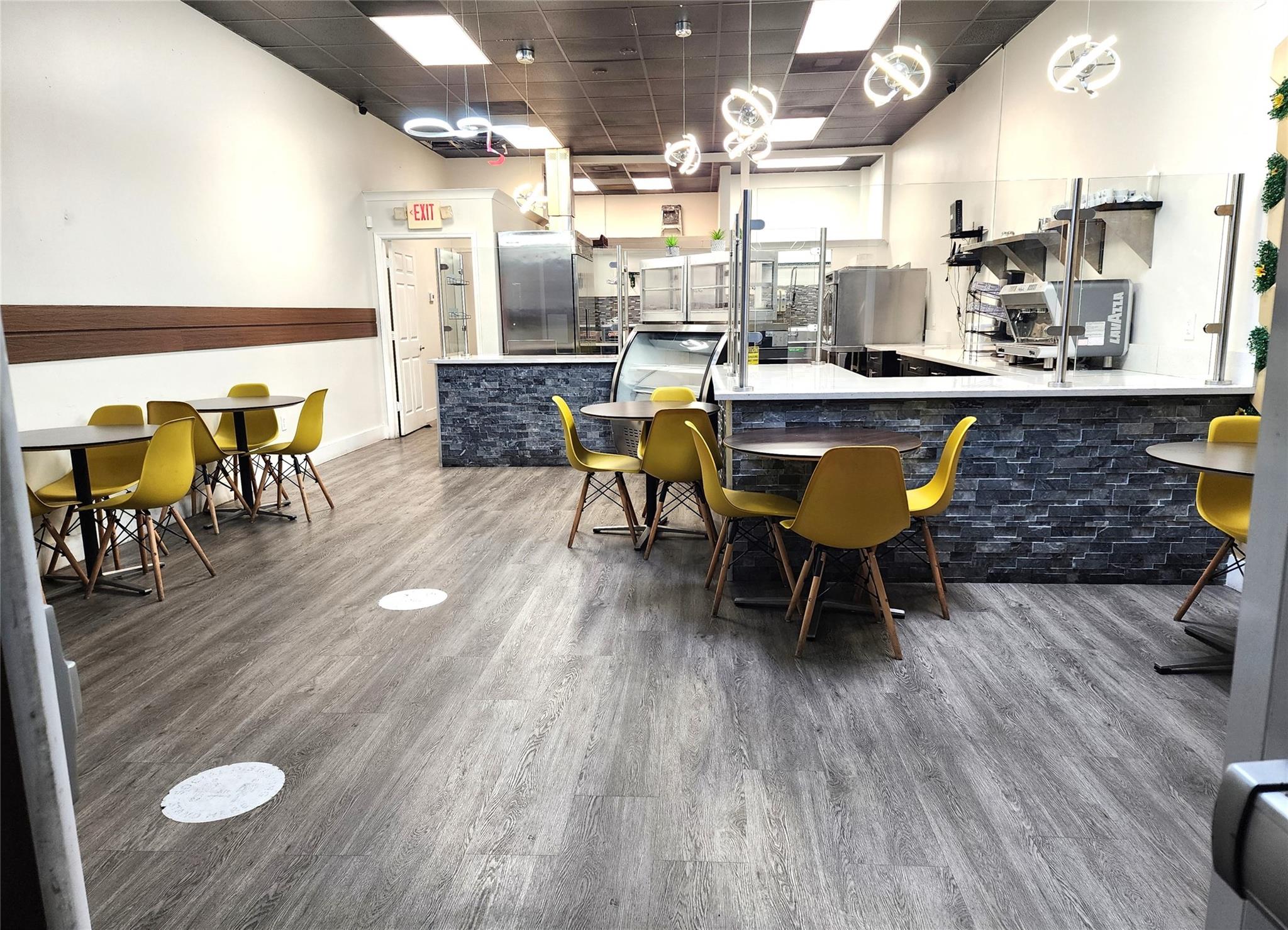 3007 W Commercial Blvd #101