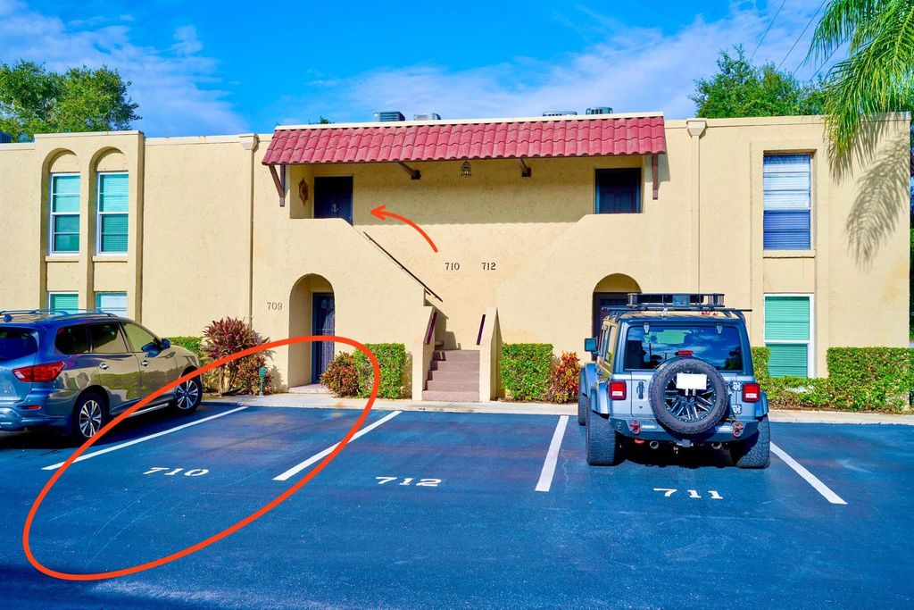 Photo of 835 18th Street #710, Vero Beach, FL 32960 (MLS # R11125682)