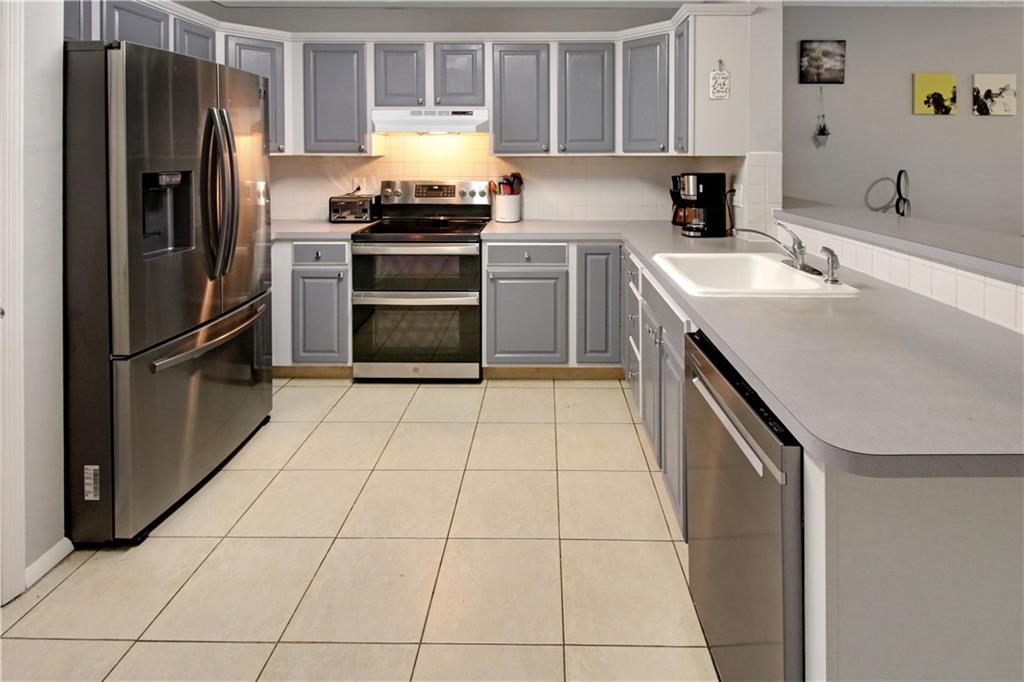 Springs Park 77-2 B - Residential