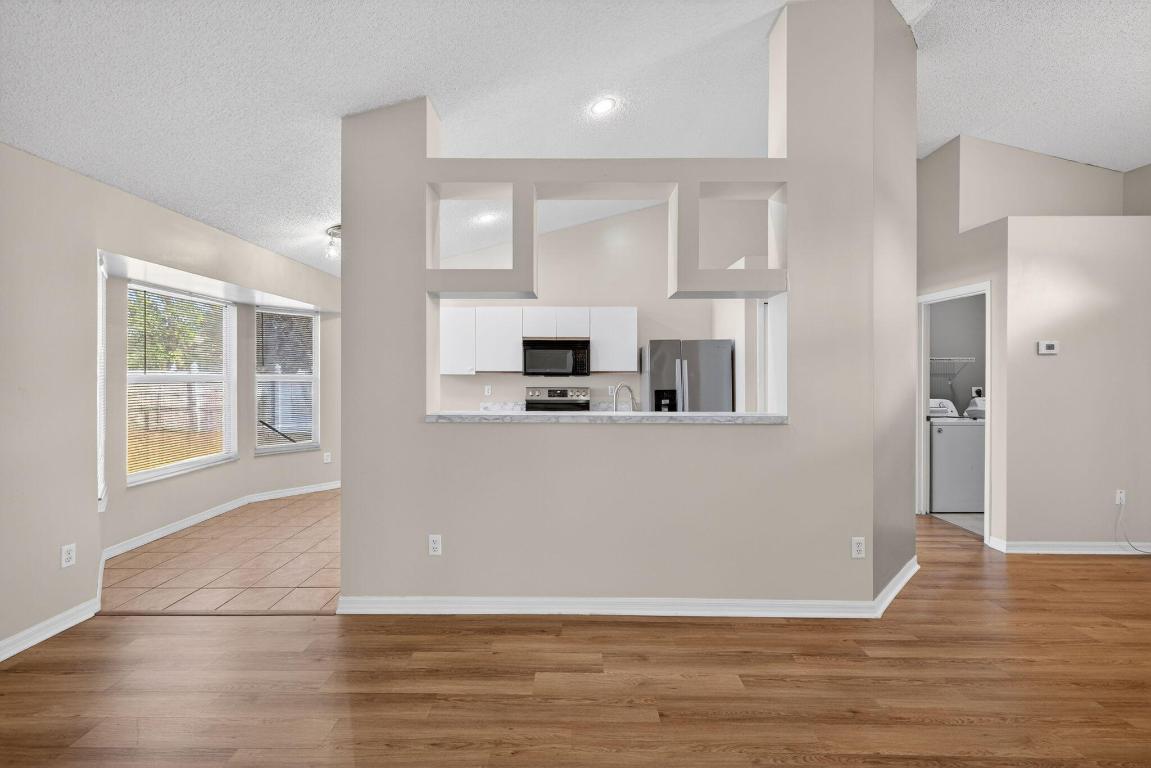 PORT ST LUCIE SECTION 11 - Residential