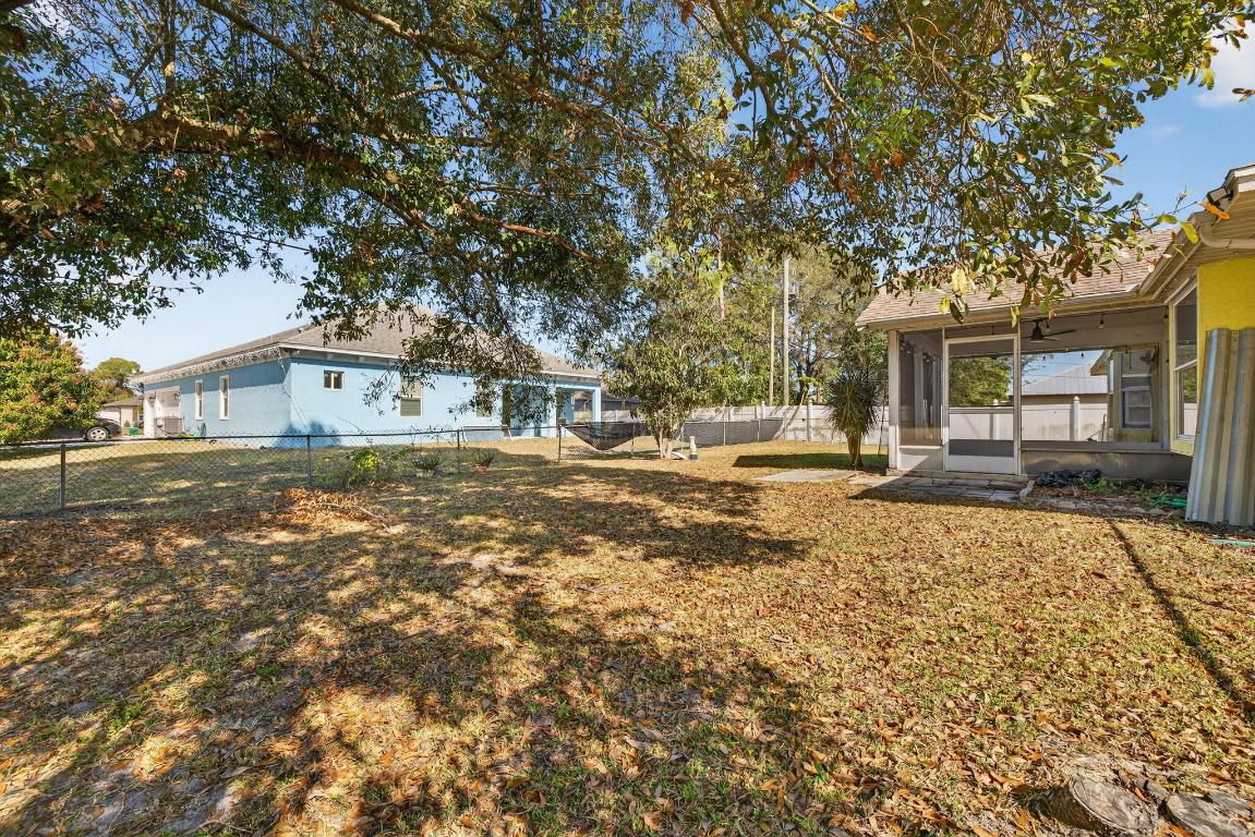 PORT ST LUCIE SECTION 11 - Residential