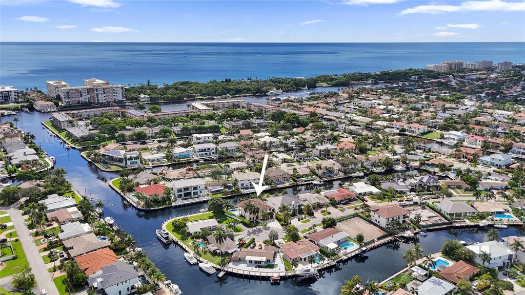 Photo of 4930 NE 27th Ter, Lighthouse Point, FL 33064 (MLS # F10530560)