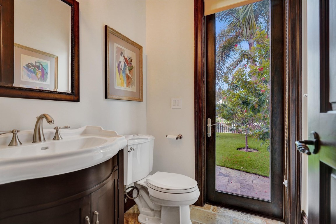 CORAL KEY VILLAS 3RD SEC - Residential