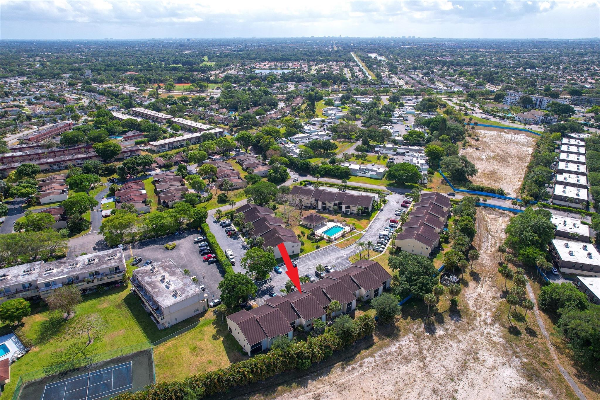 VALLHALA VILLAGE CONDO - Residential