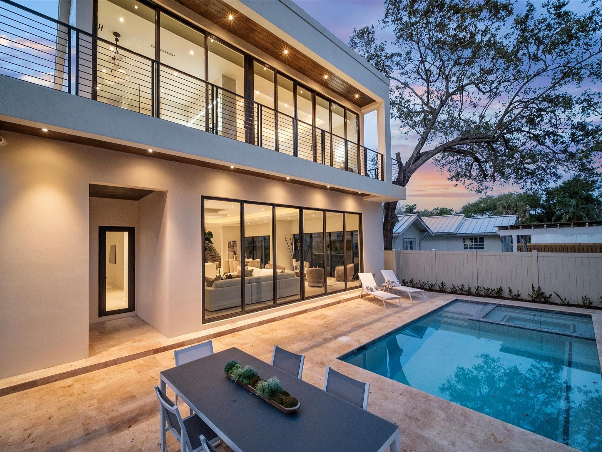 Rio Vista C J Hectors Res - Residential