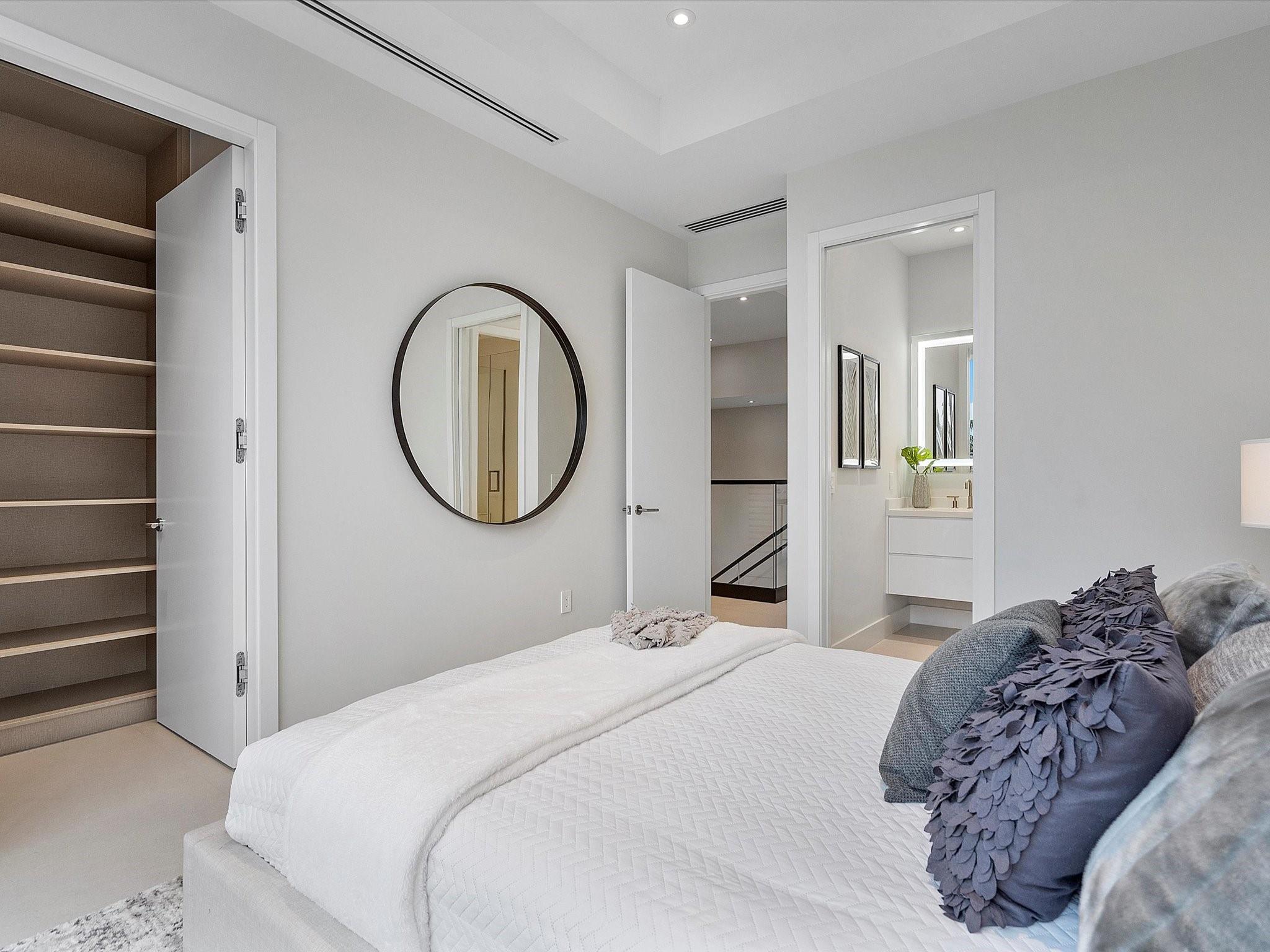 Rio Vista C J Hectors Res - Residential