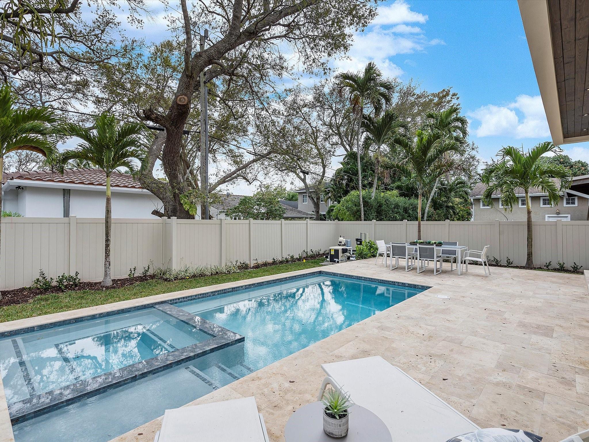 Rio Vista C J Hectors Res - Residential