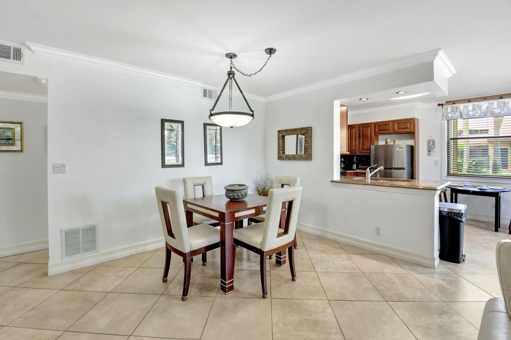 Photo of 600 Egret Circle #7105, Delray Beach, FL 33444 (MLS # R11167409)
