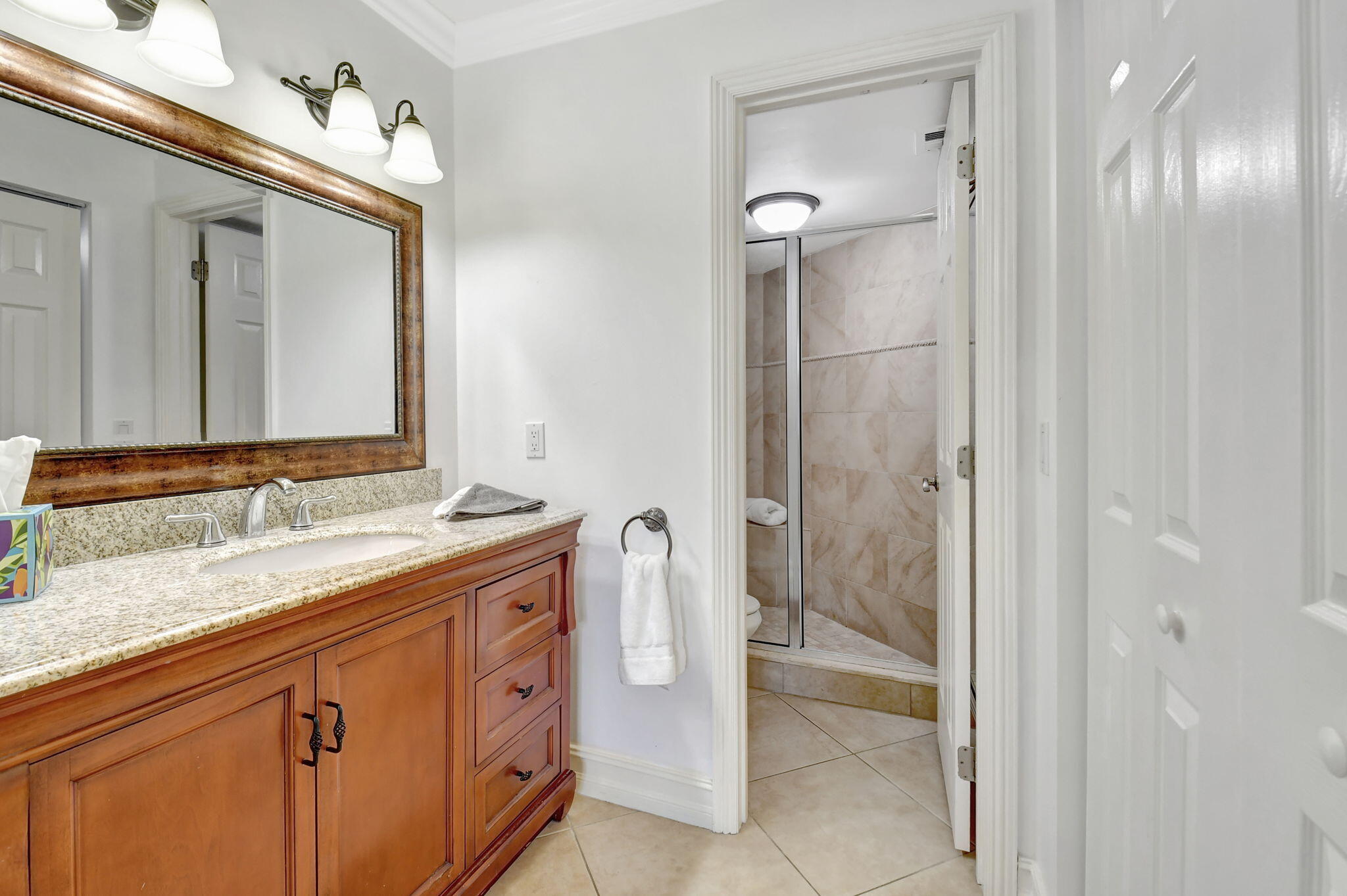 LAVERS DELRAY RACQUET CLUB CONDO - Residential Lease