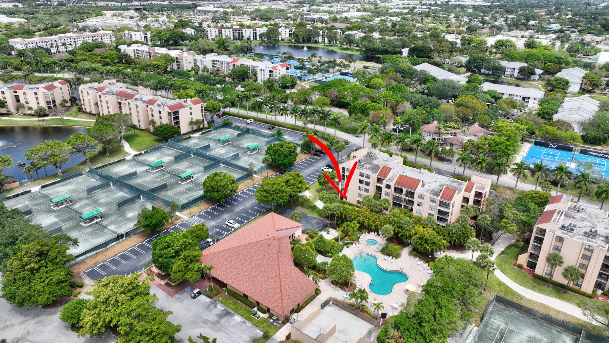 LAVERS DELRAY RACQUET CLUB CONDO - Residential Lease
