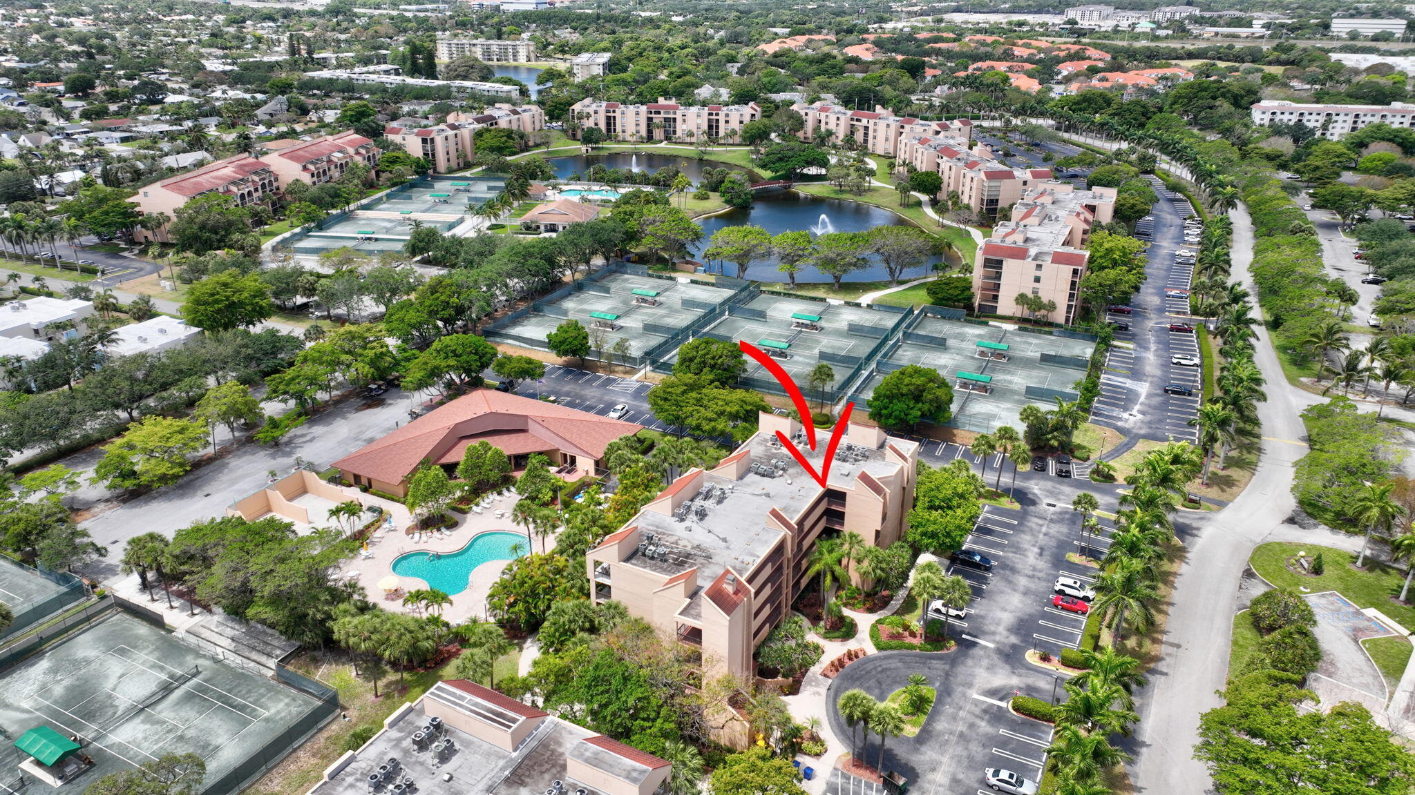 LAVERS DELRAY RACQUET CLUB CONDO - Residential Lease