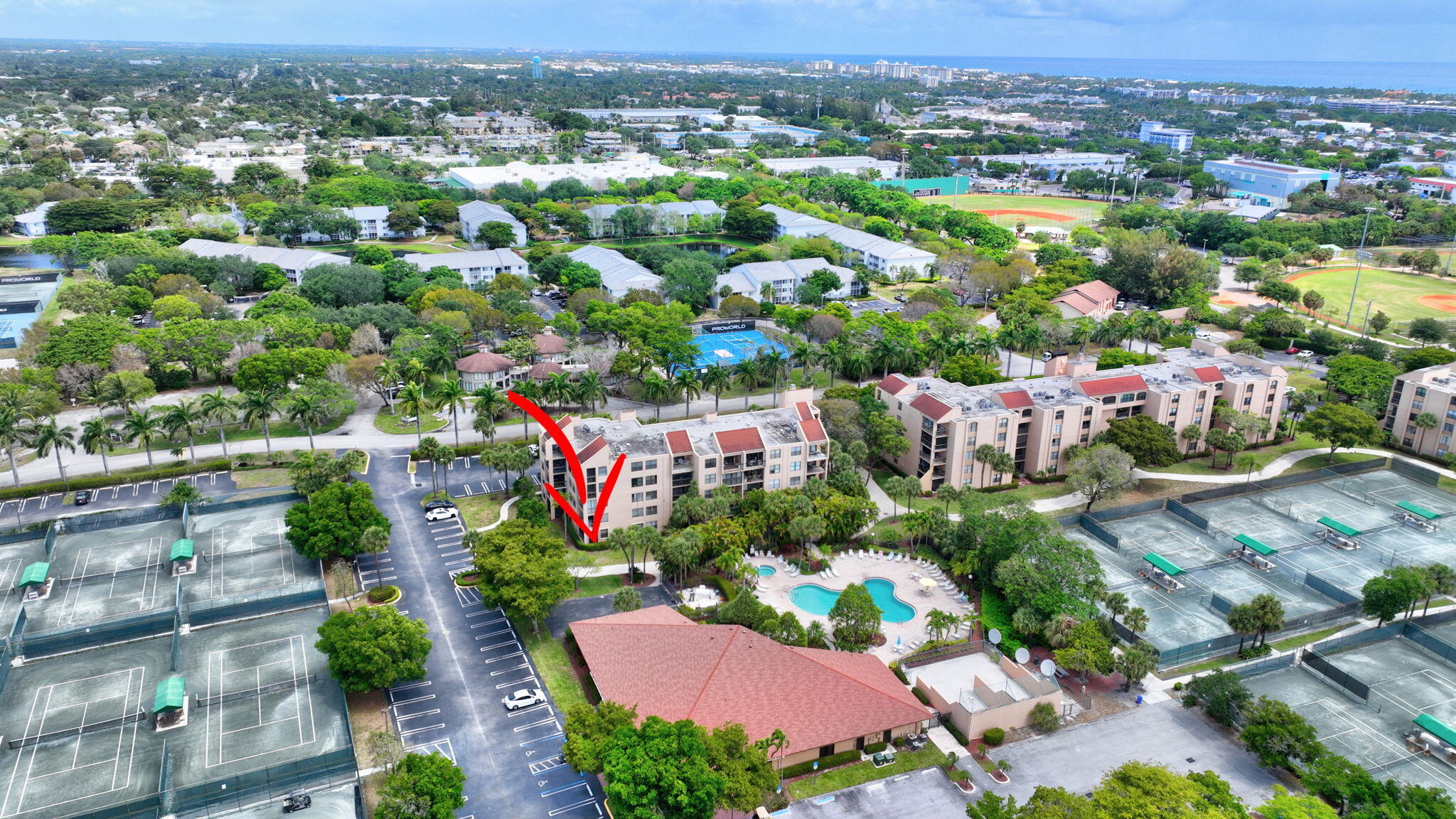LAVERS DELRAY RACQUET CLUB CONDO - Residential Lease