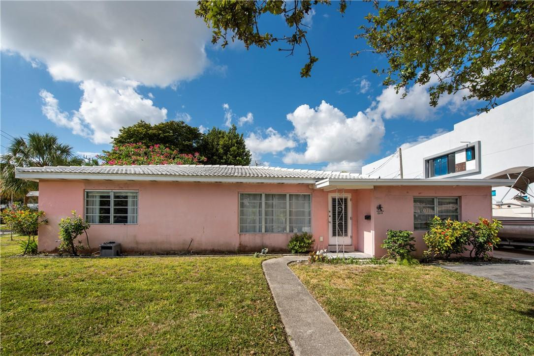 Rio Vista Isles - Residential