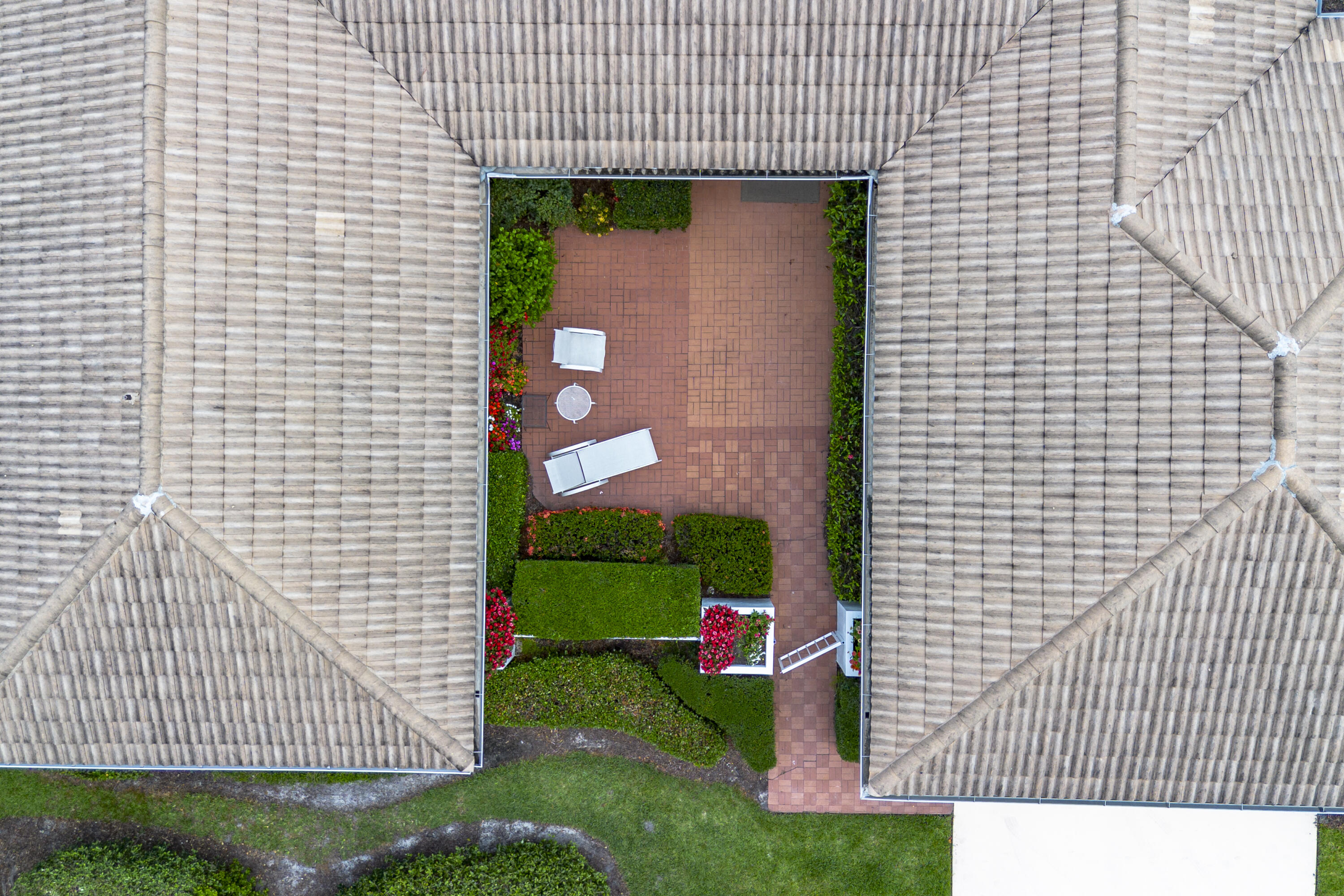 PIPERS LANDING - Residential