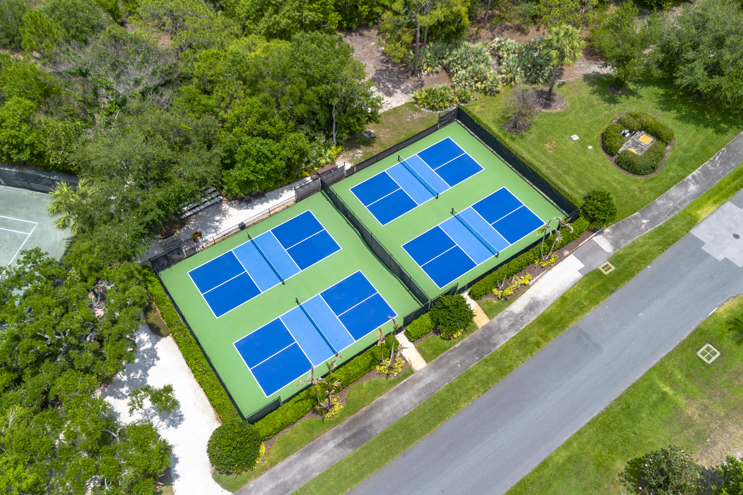 PIPERS LANDING - Residential