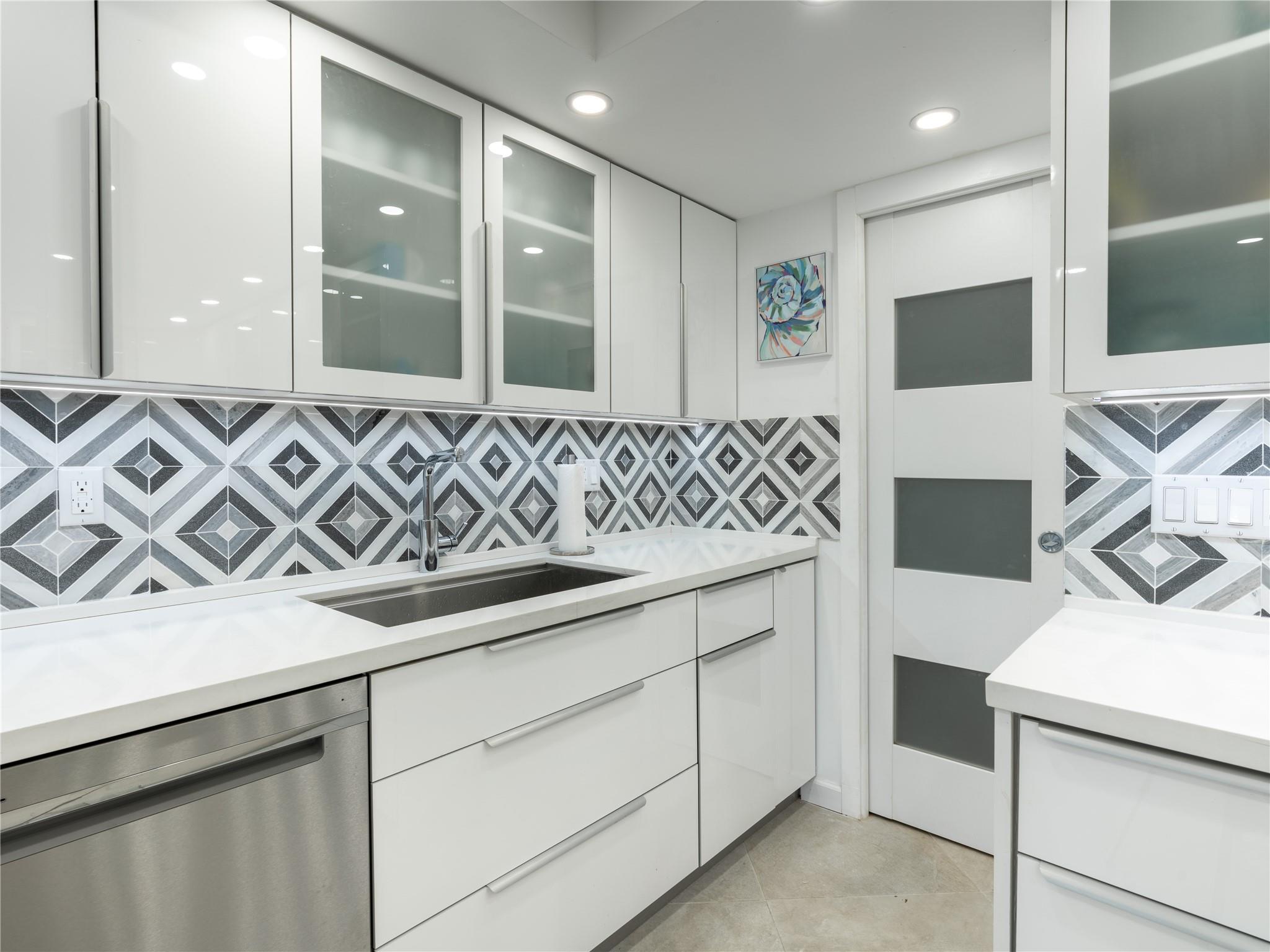 Palm Aire - Residential Lease